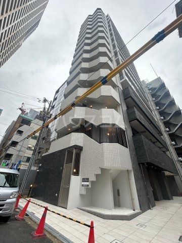 【アドバンス大阪城ベレッツァの建物外観】