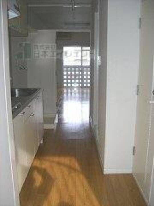 玄関　廊下