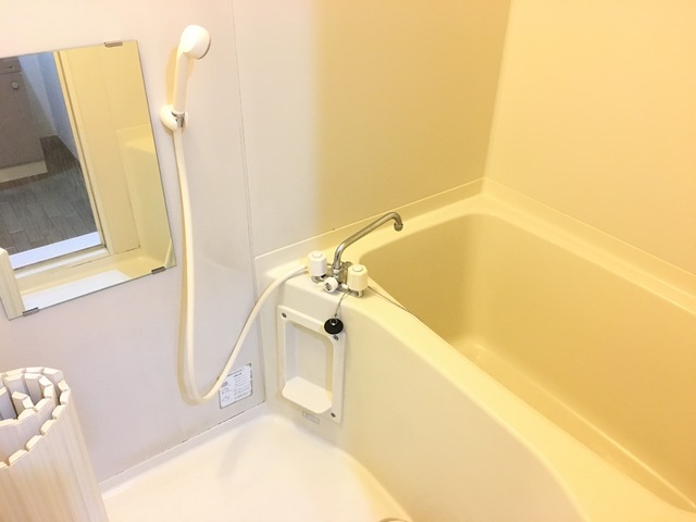 バス・シャワールーム　浴室