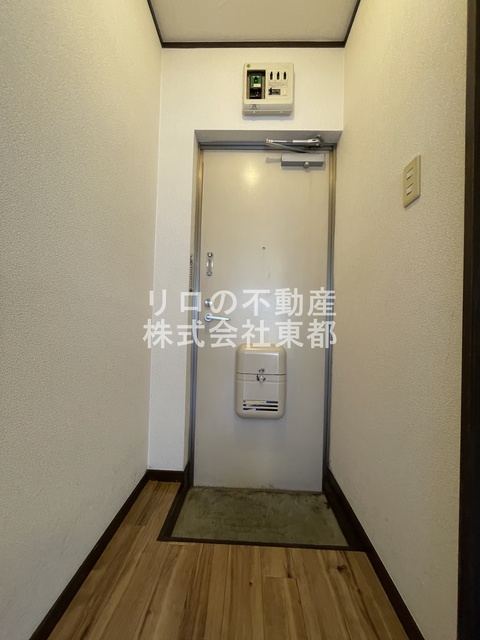 玄関　すっきりシンプルな玄関スペースです！