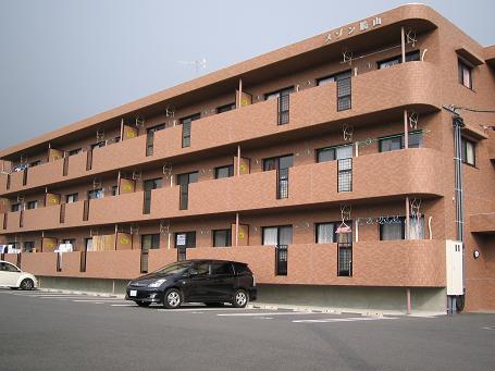 メゾン勝山IIの建物外観
