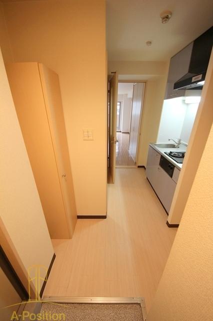 玄関　ジラソーレ本町通