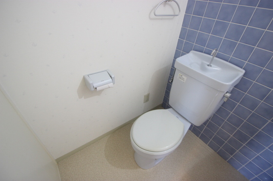 トイレ　※別部屋の写真です