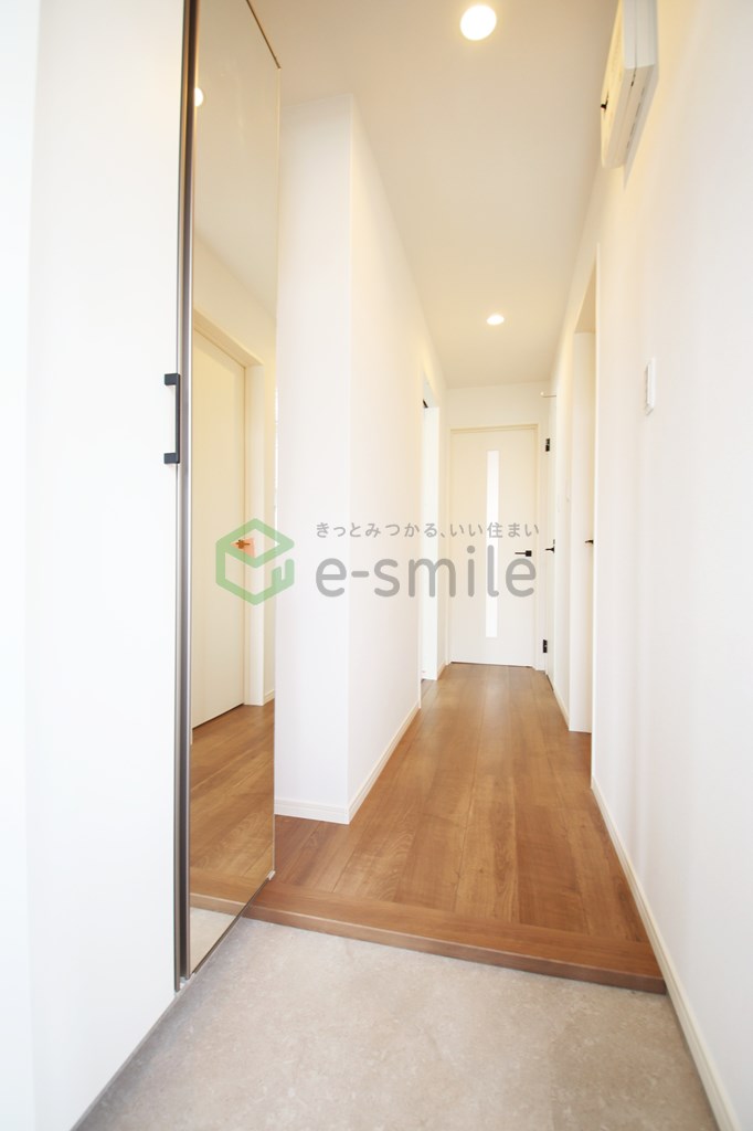 玄関　明るい玄関です