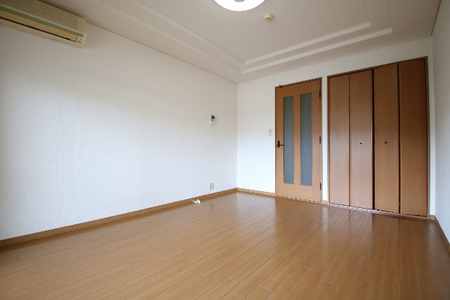 居室・リビング　※別室の参考写真の為、現況優先です。