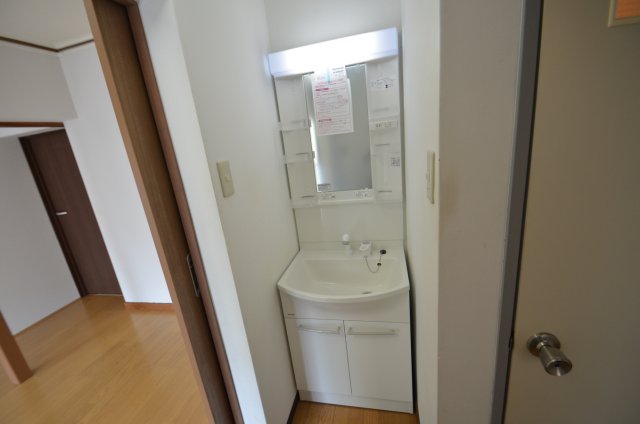 洗面設備　洗髪洗面化粧台