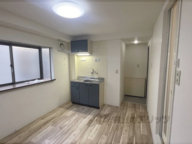 居室・リビング　洋室