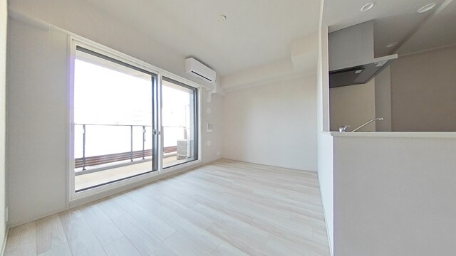 居室・リビング　※５階同間取り参考写真※