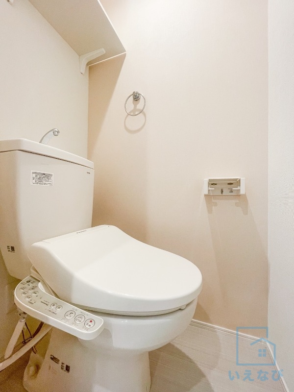 トイレ　ウォシュレット・温水暖房便座
