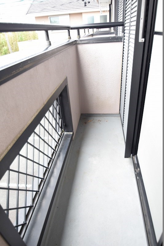 バルコニー　同物件の別部屋です