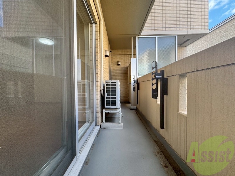 バルコニー　バルコニーが付いていますので一息ついてみてはいかがですか。