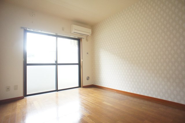 居室・リビング　洋室８帖