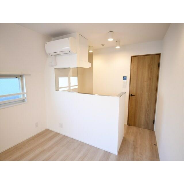 居室・リビング　ゆったりとした居間です