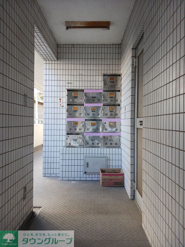 エントランス　共有部分