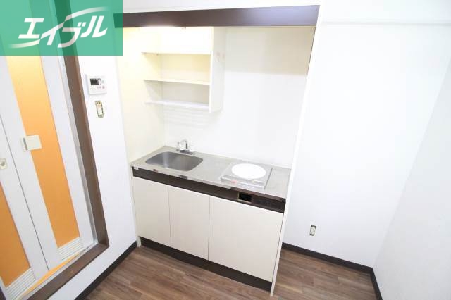 キッチン　同タイプのお部屋の写真です