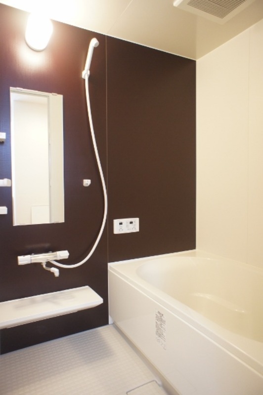 バス・シャワールーム　図面と現状に相違がある場合には現状を優先