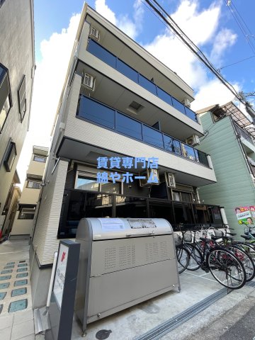 建物外観　外観は落ち着いています