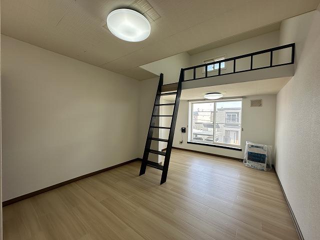 居室・リビング　リビング１