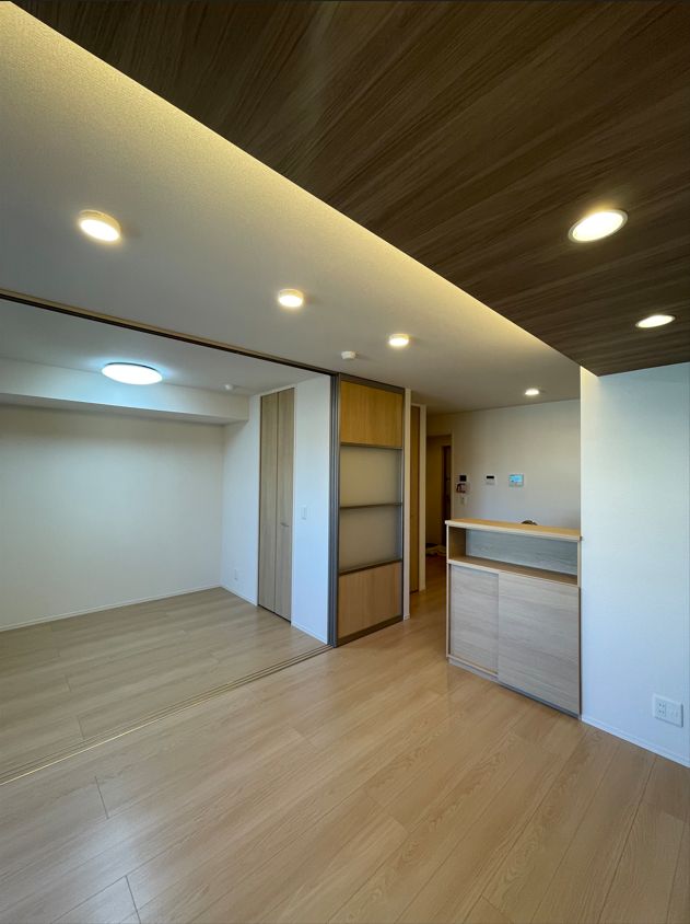 居室・リビング　カラー異なる場合があります