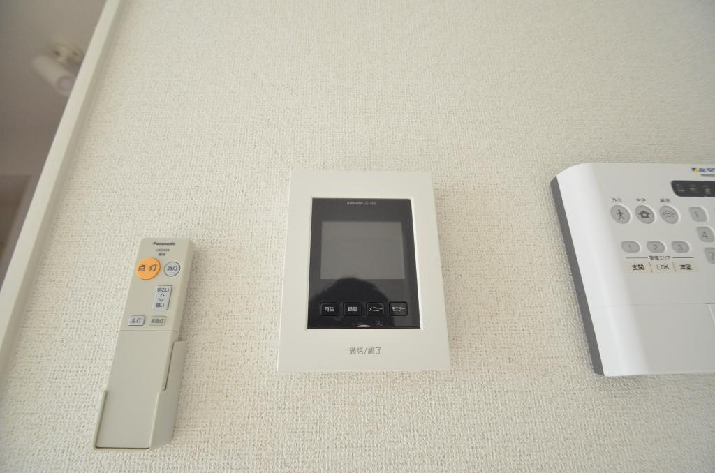 セキュリティ　カメラ付インターホン