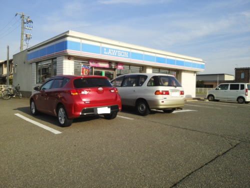 コンビニ　ローソン 丸岡一本田店（コンビニ）まで350m