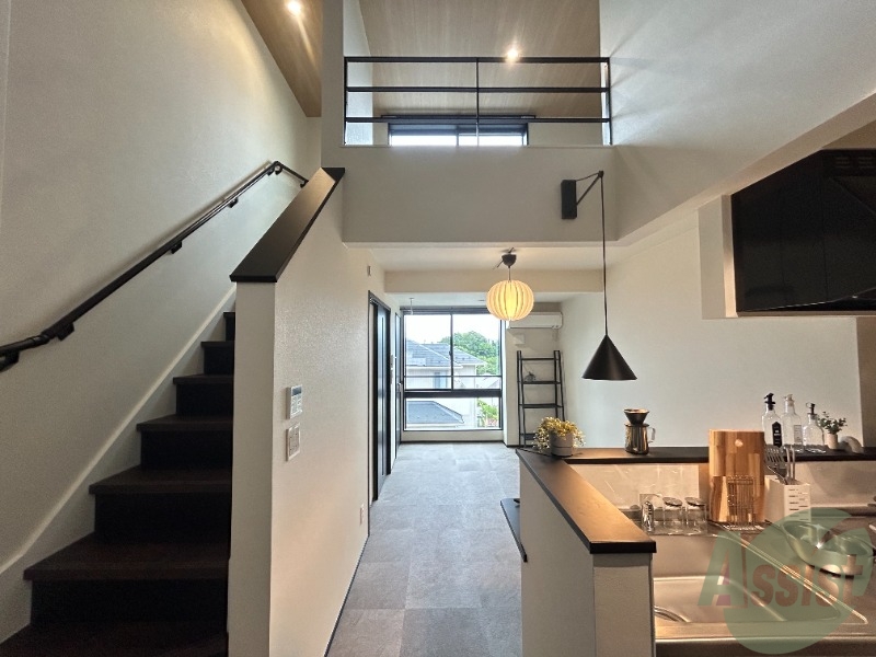 居室・リビング　お部屋はこのような雰囲気です。洒落で住みたくなりますね。