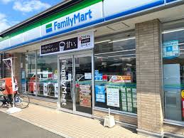 コンビニ　ファミリーマート 大津稲津一丁目店（コンビニ）まで1717m