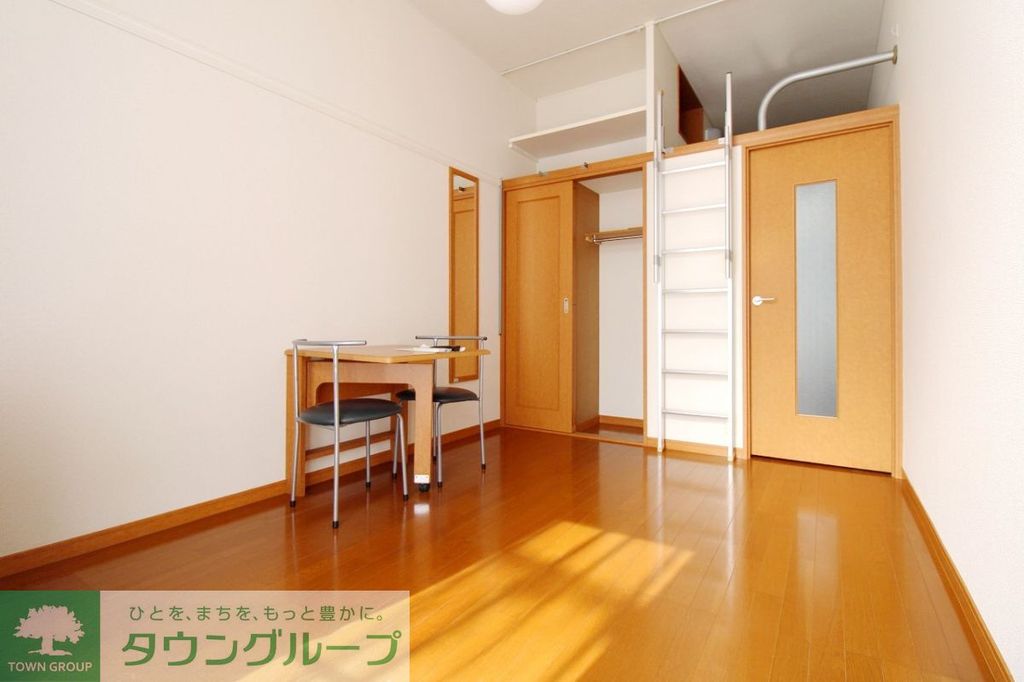 居室・リビング　収納