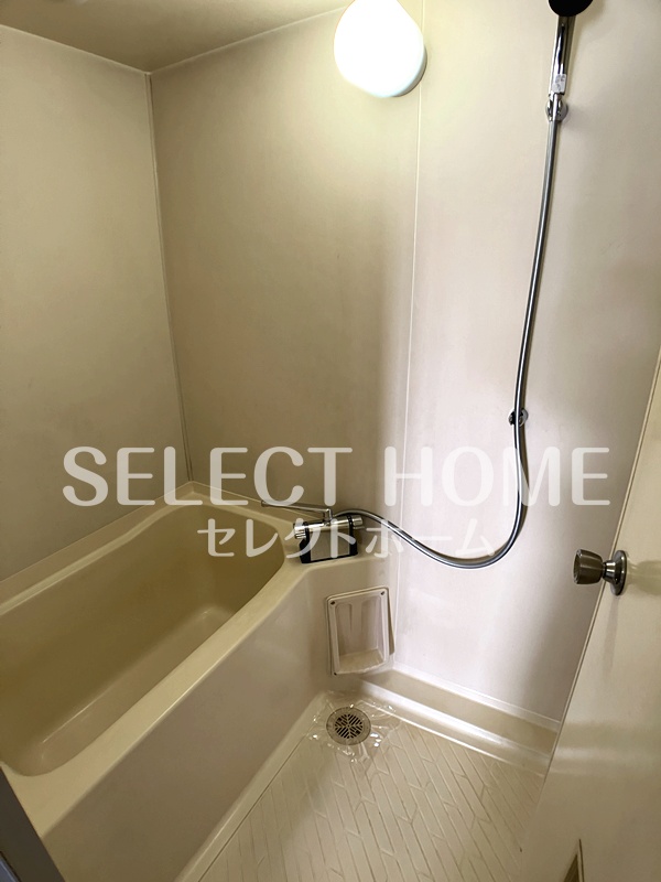 バス・シャワールーム　日々の疲れを癒すお風呂付です