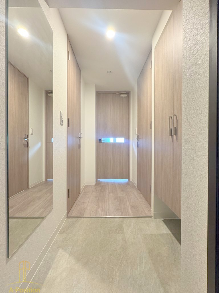 玄関　ミラージュパレス難波幸町