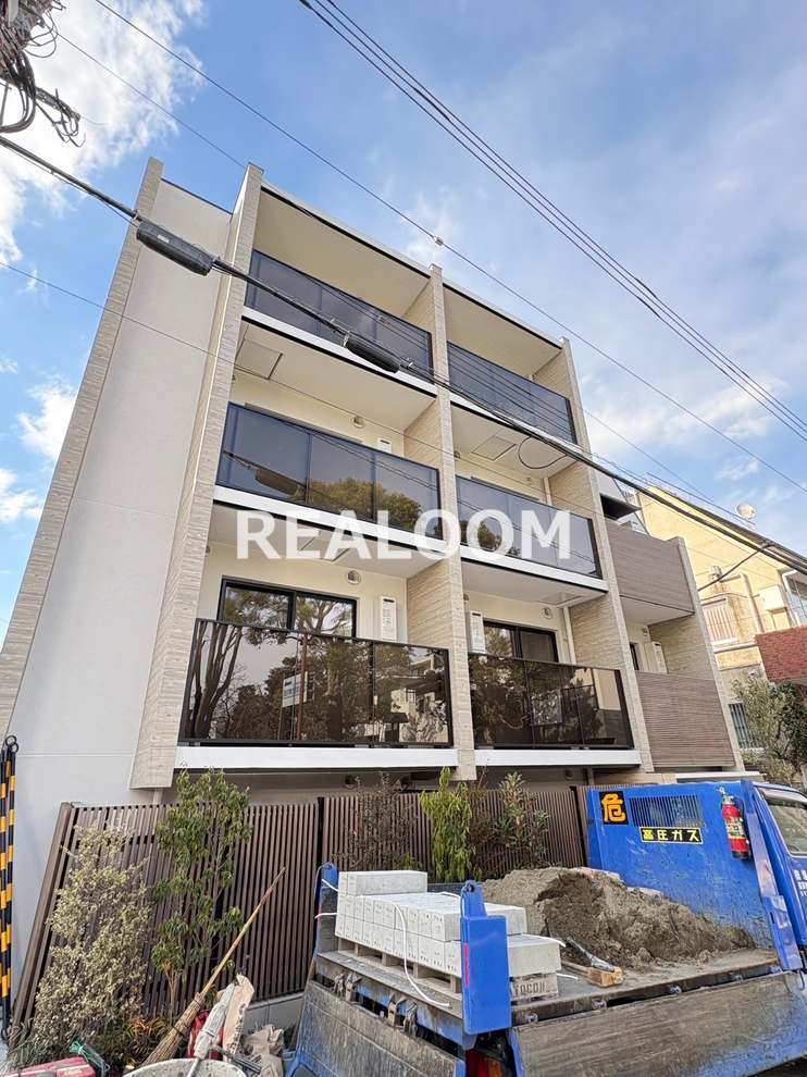 建物外観　写真と現況が異なる場合は現況を優先いたします。