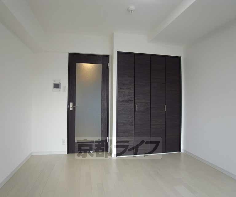 居室・リビング　きれいなお部屋です。