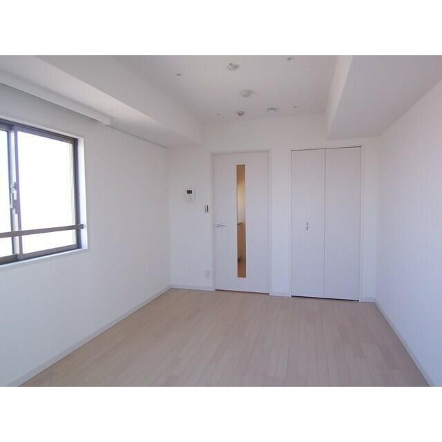 居室・リビング　同タイプ部屋　参考写真です