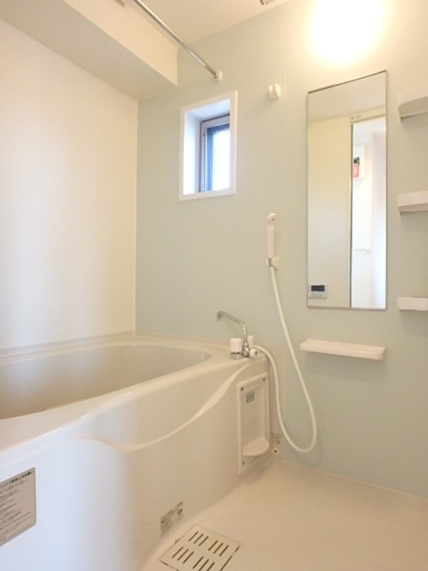 バス・シャワールーム　図面と現状に相違がある場合には現状を優先