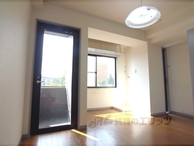 居室・リビング　洋室