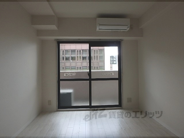 居室・リビング　居室