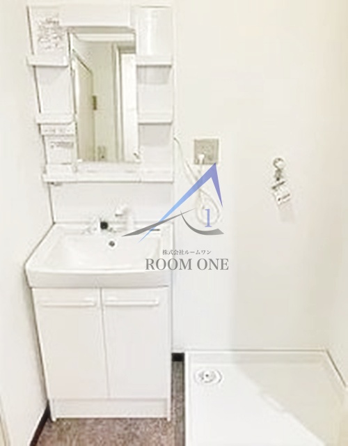 洗面設備　独立洗面台です。