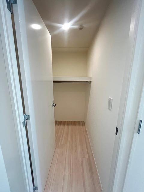 収納　ウォークインクローゼット