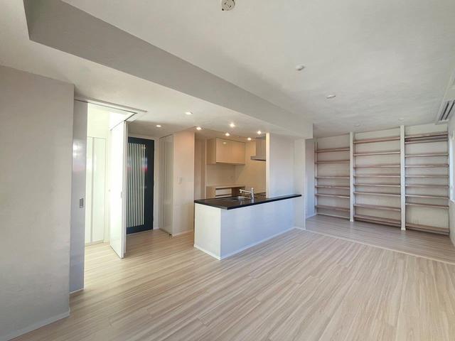 居室・リビング　広々としたＬＤＫ