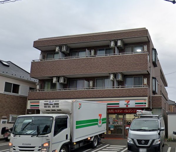 コンビニ　セブンイレブン 市川中国分3丁目店（コンビニ）まで857m