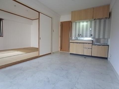 居室・リビング　リビング