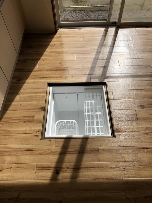 収納　床下収納