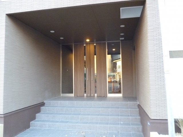 エントランス　エントランス