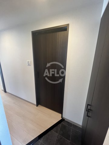 玄関　ウイルコート大今里西　玄関