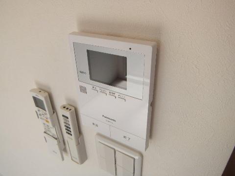 セキュリティ　カメラ付インターホン