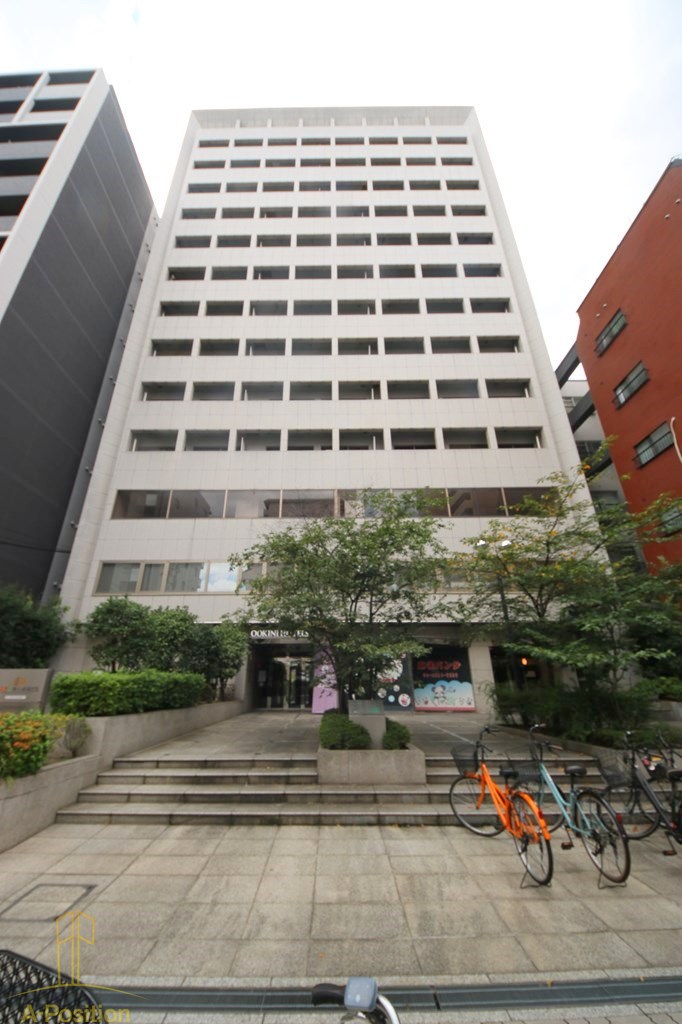 建物外観　おおきに東心斎橋ビル