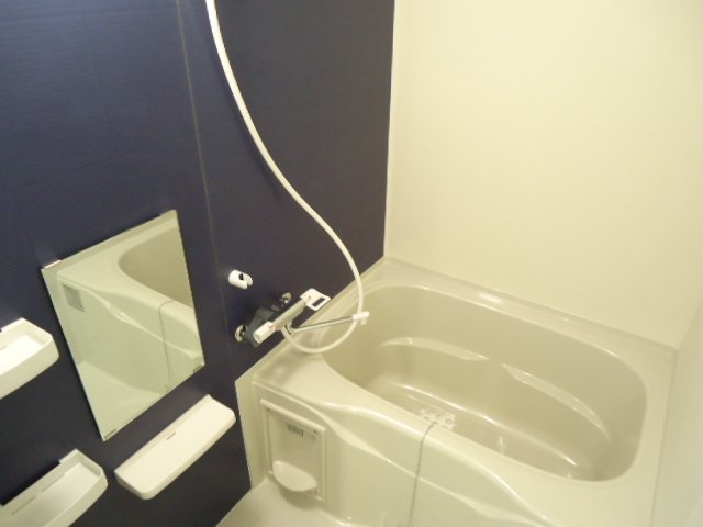 バス・シャワールーム　浴室乾燥機付バス