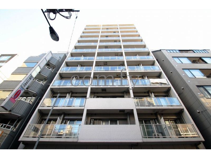 建物外観　２００６年２月竣工