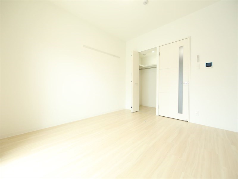 その他部屋・スペース　洋室7.4帖　ウォークインクローゼット付（収納充実してます）