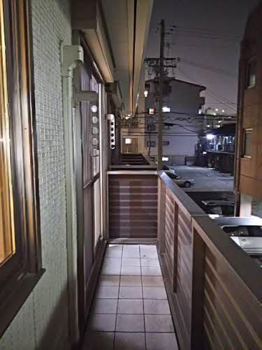 バルコニー　広々としたバルコニー！